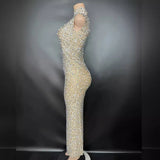 Dress in Chinese qipao style with a waistband slim fit, sleeveless and super sparkling full diamond dress