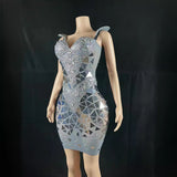 Luxury female socialite temperament, buttocks wrapped small skirt with full diamond lens design, company banquet party evening dress strap