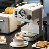 15Bar Espresso Offee hine Maker Retro Style Semiautomatic Italian Steam Type Milk Foam 2 and 1 Handles Easy To Use