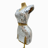 Sexy temperament, personalized short skirt set, lens design, standing shoulder sleeves, sexy deep V-shaped buttocks, party dress