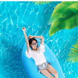 The comfortable companion for outdoor camping, this iatable sofa allows you relax and enjoy nature to the fullest.