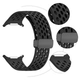 Silicone Strap Sport Strap Magnetic Folding Buckle Breathable Sports Wrist Band Sweatproof for Samsung Galaxy Watch 7 Ultra 47mm