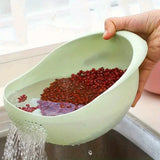 Clean the plastic bowl of rice with a filter, 1 unit, effectively cleaning small grains and kitchen utensils
