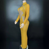The same style as female star, the luxurious golden temperament, full of rhinestones, long sleeved design, slim fit, sexy, buttocks wrapped party banquet