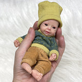 Realistic Reborns Baby Dolls With Cute Smile Face Fine Workmanship Vibrant Real Baby Dolls For Birthday Gifts Weddings Parties