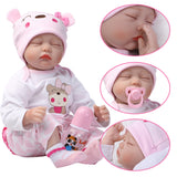 22 Inch Reborns Dolls Lovable Realistic Newborn Dolls Toy With Movable Soft Silicone Limbs &amp; Cotton Body For Girls Birthday Gift