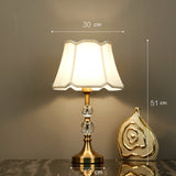Nordic LED Desk Lamp Gold Metal Table Lamps for Bedroom living room bedside lamp Desk Lights Decoration Wedding light Fixtures