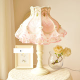 Girls Bedroom Table Lamp Princess Lace Lampshade Tassel Wood Desk Lighting Bedside Lamp E27 Book Reading Fabric Table Lamp  D92