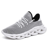 Mickcara Men's Sneakers G82GRA