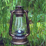 1pcs Retro  Iron Kerosene Lamp Portable Hanging Lantern Outdoor Camping Light Retro Oil Lamp (Bronze)