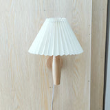 Xianfan 2021 Japanese Vintage soiled wood wall lamp with pleat cloth lampshade for kitchen living room retro bedside lighting